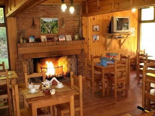 Cuemen Lodge *